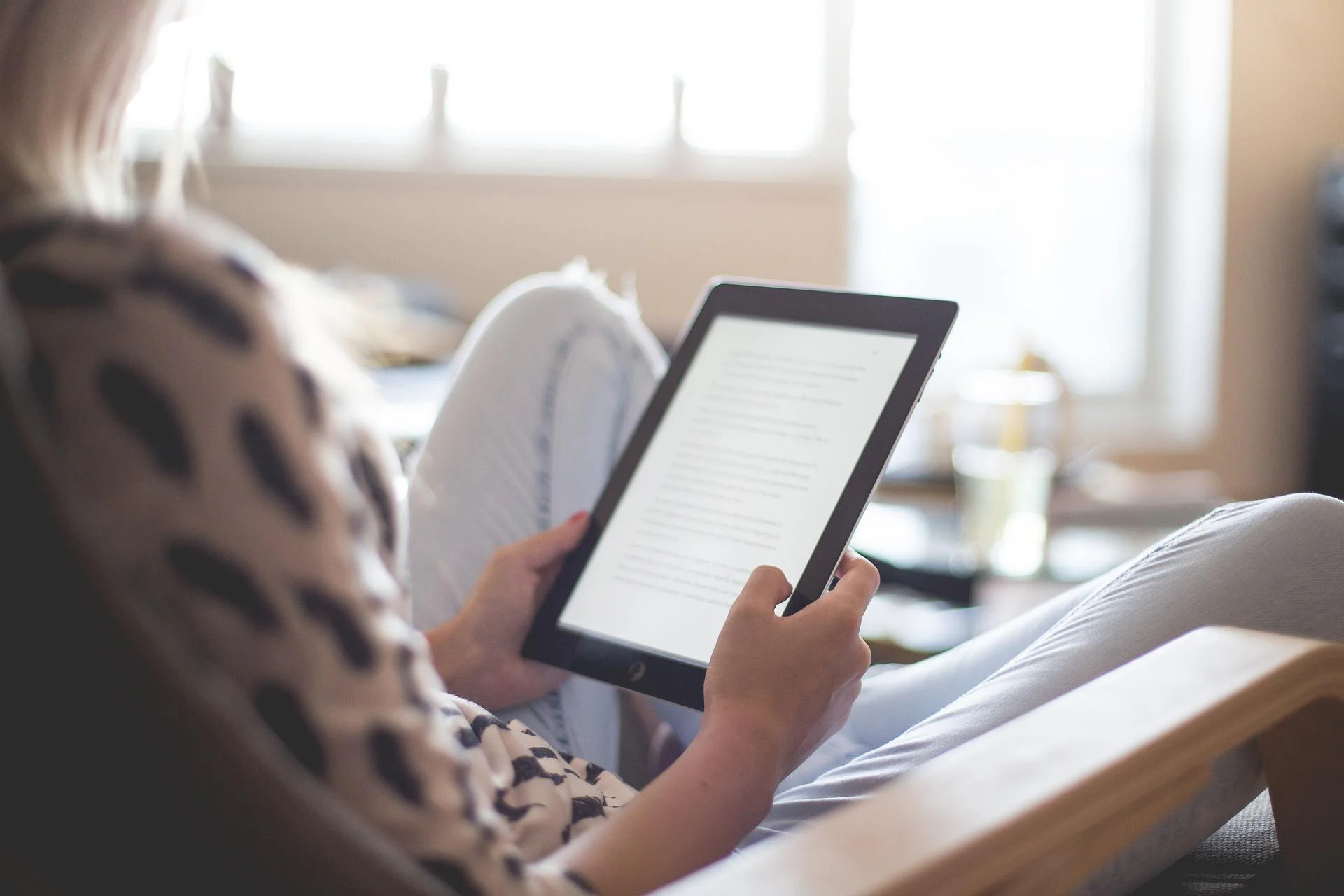 kindle-g9234c3527_1920